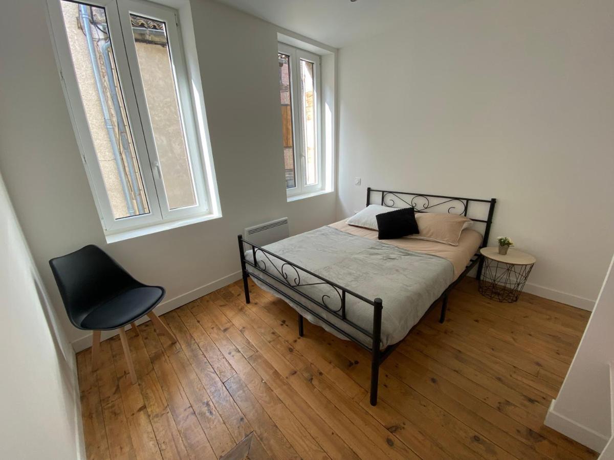 Logement Tout Equipe Layrac ภายนอก รูปภาพ